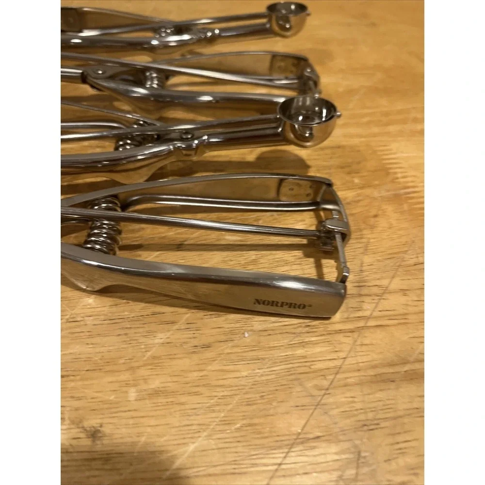 ½ Tbsp. Norpro Stainless Steel Spring Action Scoop Set Of 4‎ Fruit Baller
